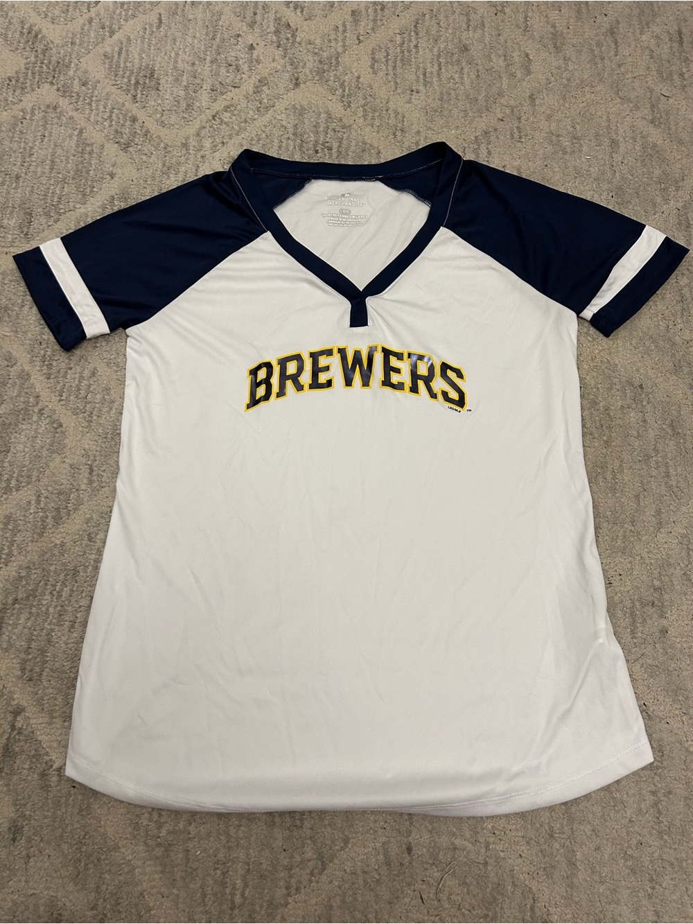 Brewers Short-Sleeve V-Neck Team Tee - White & Navy